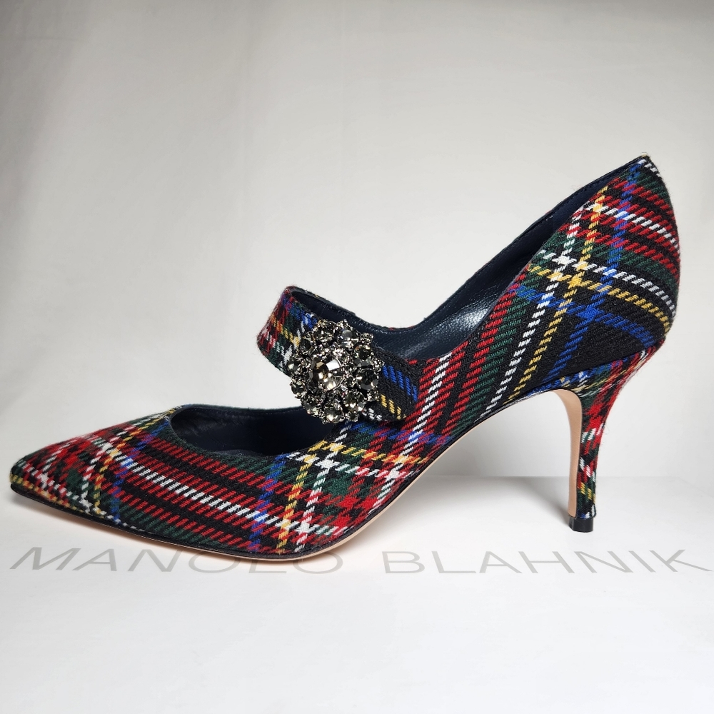 Manolo Blahnik Verna Plaid Mary Jane Pumps NWT  Sz 36.5